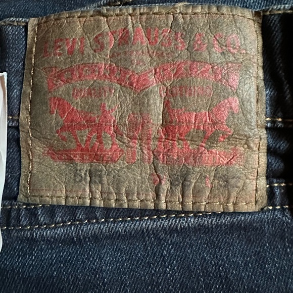 Levi’s 505 Regular Fit Jeans - Picture 8 of 10